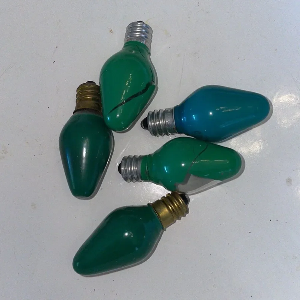 Collection of 21 painted Christmas lamp bulbs/various colors‎